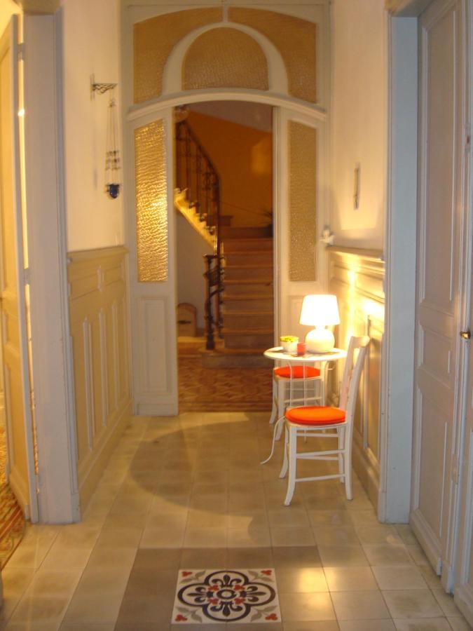 Maison Velvet